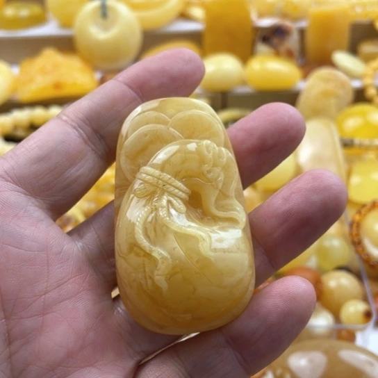 蜜蜡手串未镶嵌吊坠