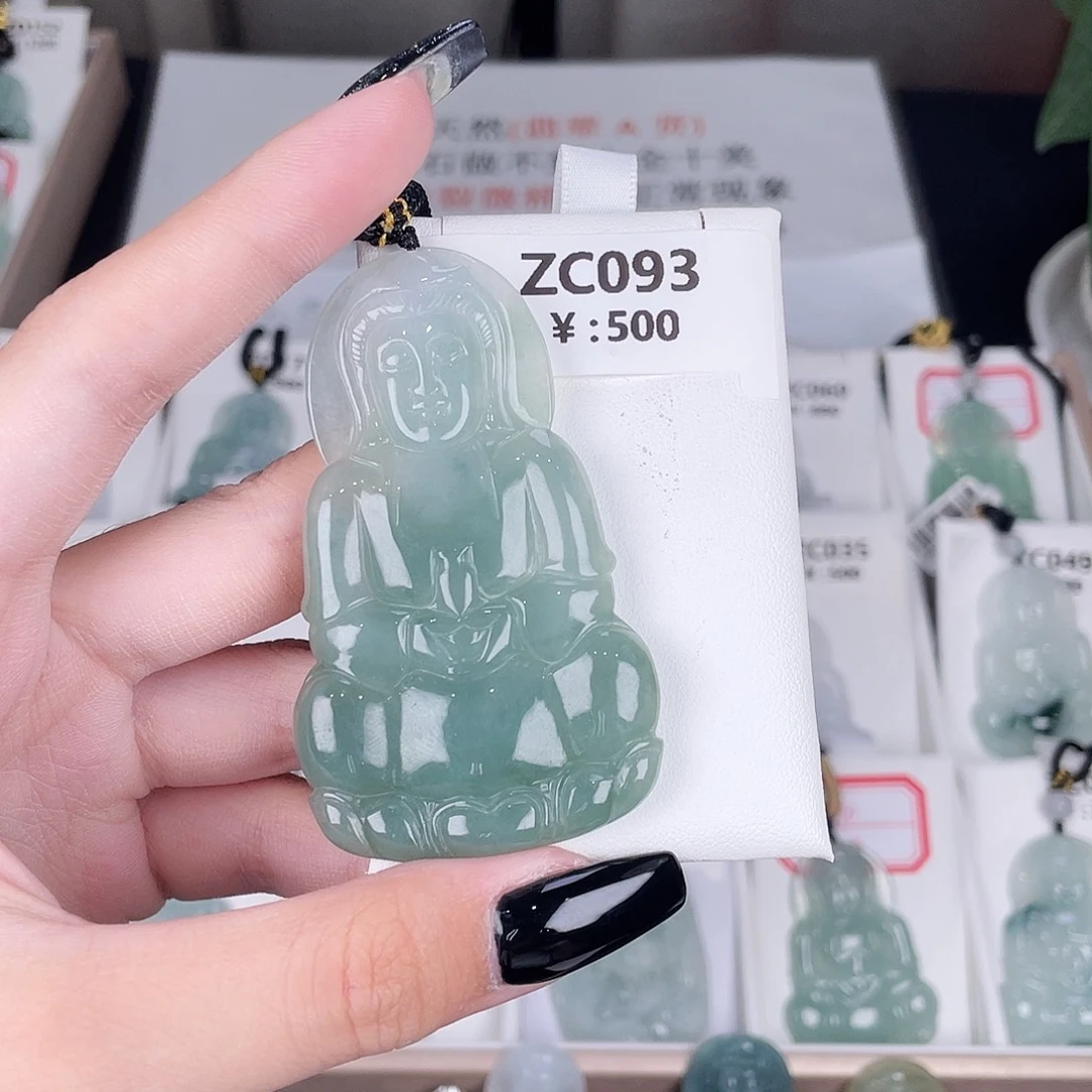 翡翠未镶嵌颈饰ZC093