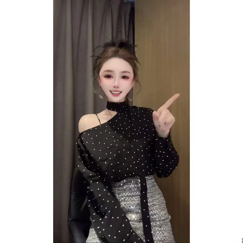 微胖mm法式波点斜肩设计感长袖露肩衬衫春夏气质女装上衣雪纺衫