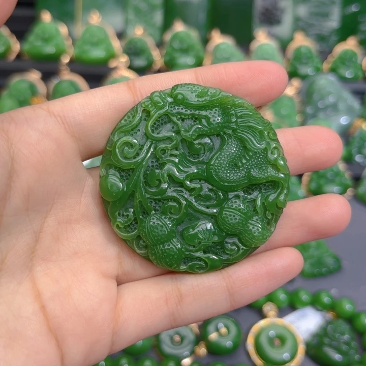 颈饰未镶嵌和田玉（碧玉）编绳