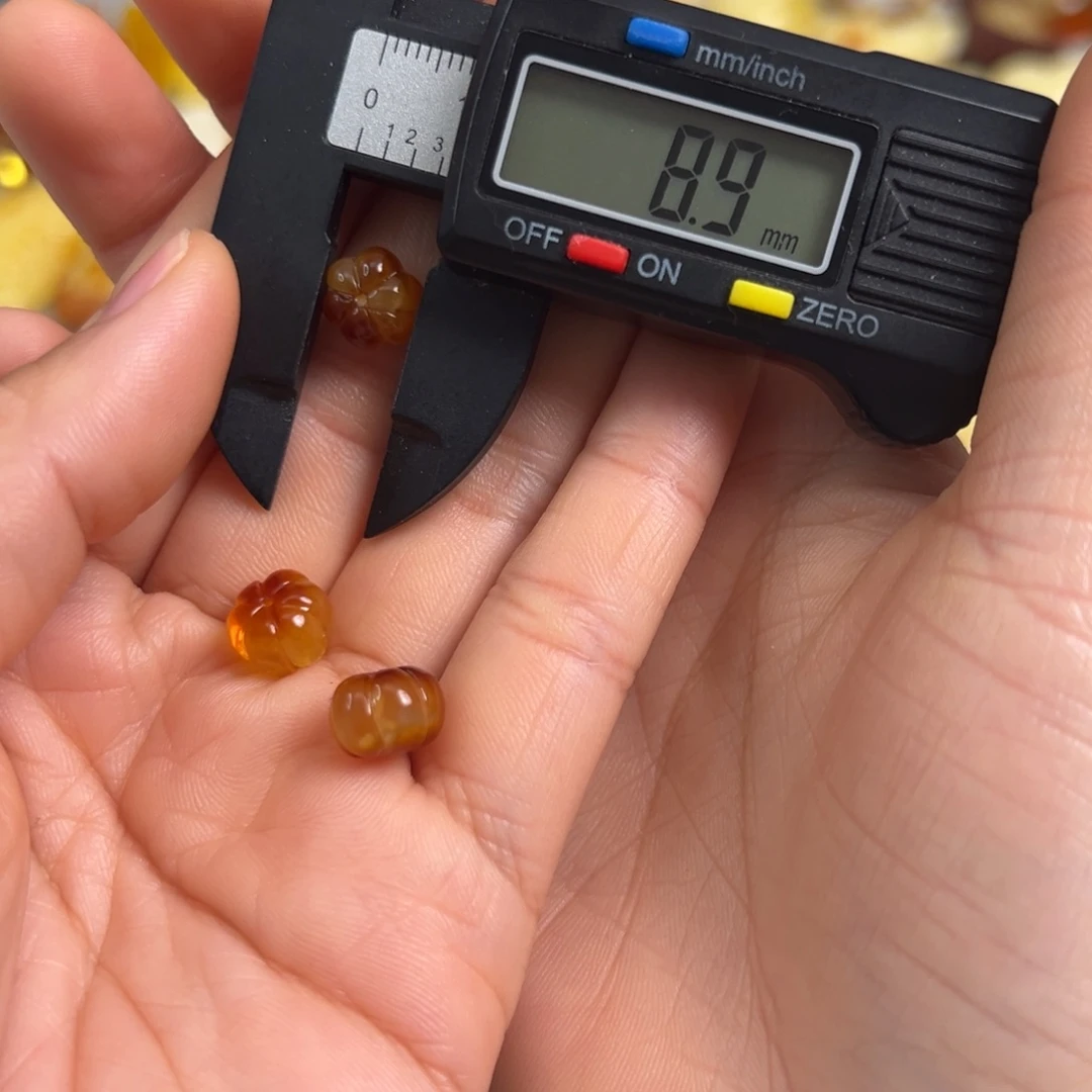 蜜蜡未镶嵌裸石蜜蜡