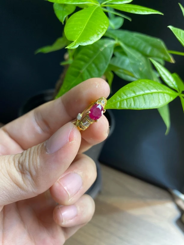 原创红宝石戒指镶嵌