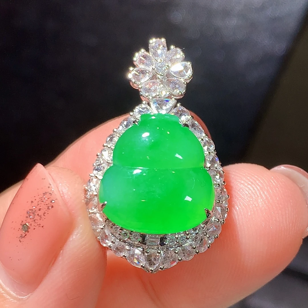 翡翠18K金镶嵌吊坠(不含链)