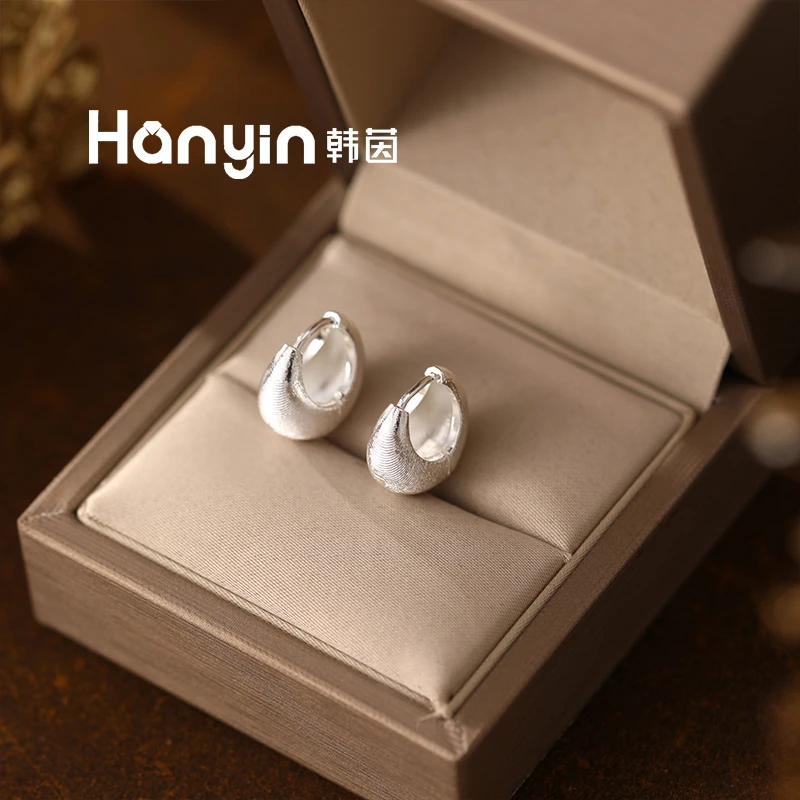 铜合金耳饰 原创设计高级重工拉丝豆豆耳环简约日常百搭气质