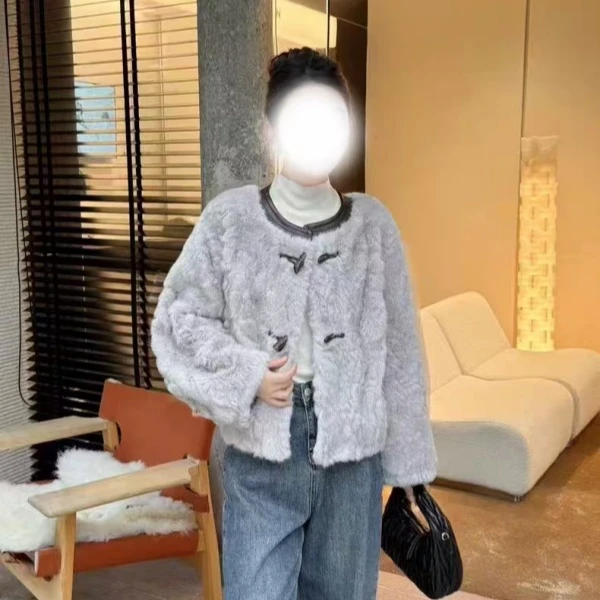 2025新款秋冬短外套加厚保暖女休闲短款时尚宽松型常规款8237