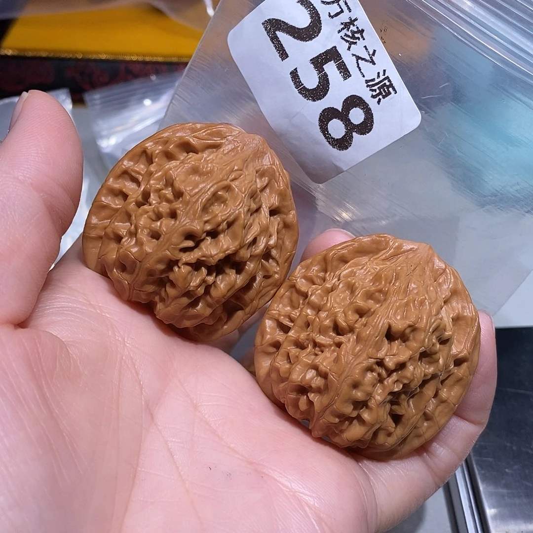 吊坠文玩核桃41全品望月……