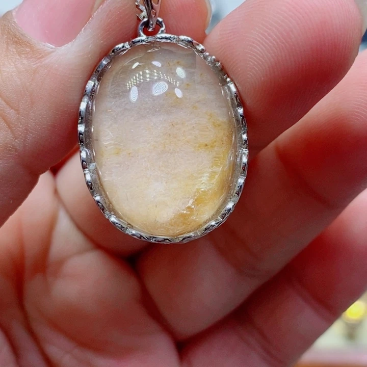 未镶嵌颈饰水晶水晶