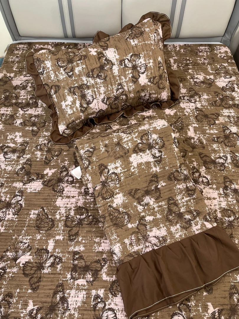 （焦糖蝴蝶） 双面 三层 夹棉款 防滑 床裙 200*220±5cm
