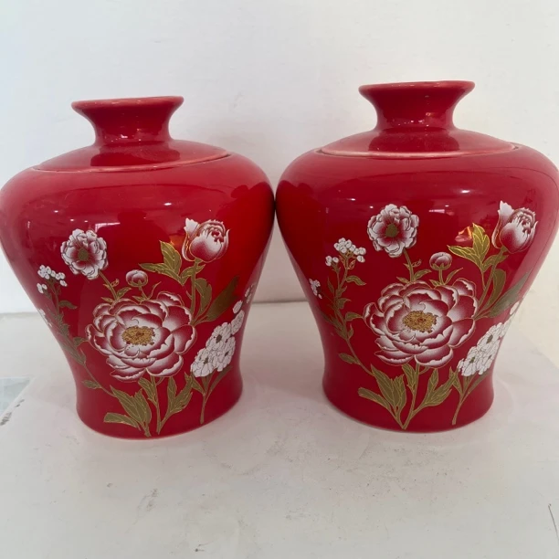 微瑕-中国红金牡丹花瓶茶叶罐储物罐a141