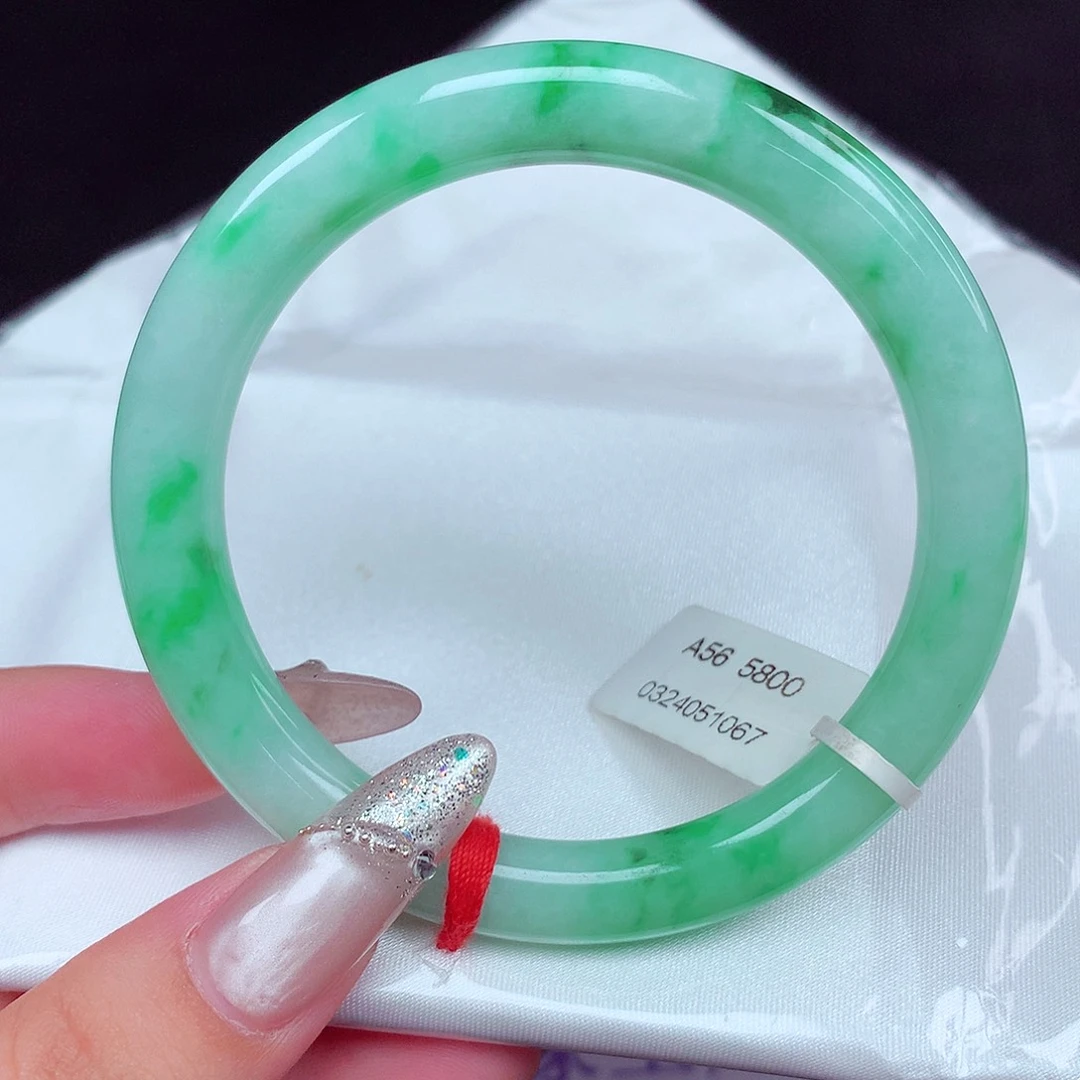 翡翠手镯（圆镯）未镶嵌圆条56.57