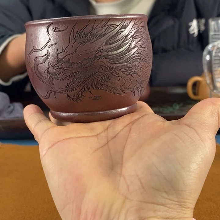 紫砂茶壶石红主人杯160左右的容量