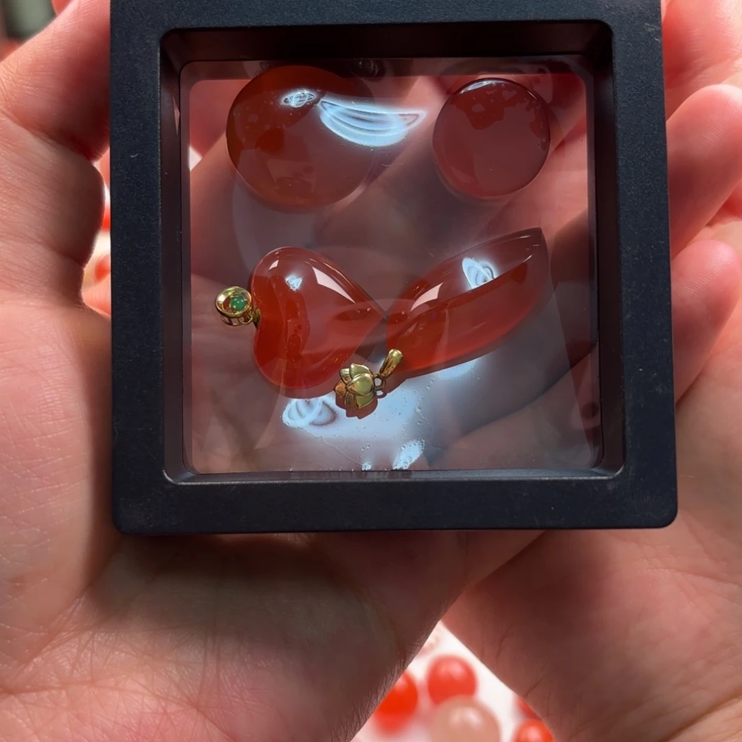 齐***极南红玛瑙18K金镶嵌珠宝半成品