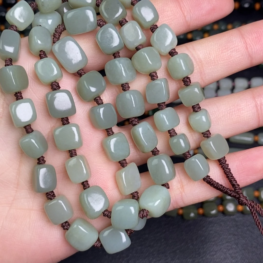 和田玉颈饰未镶嵌82