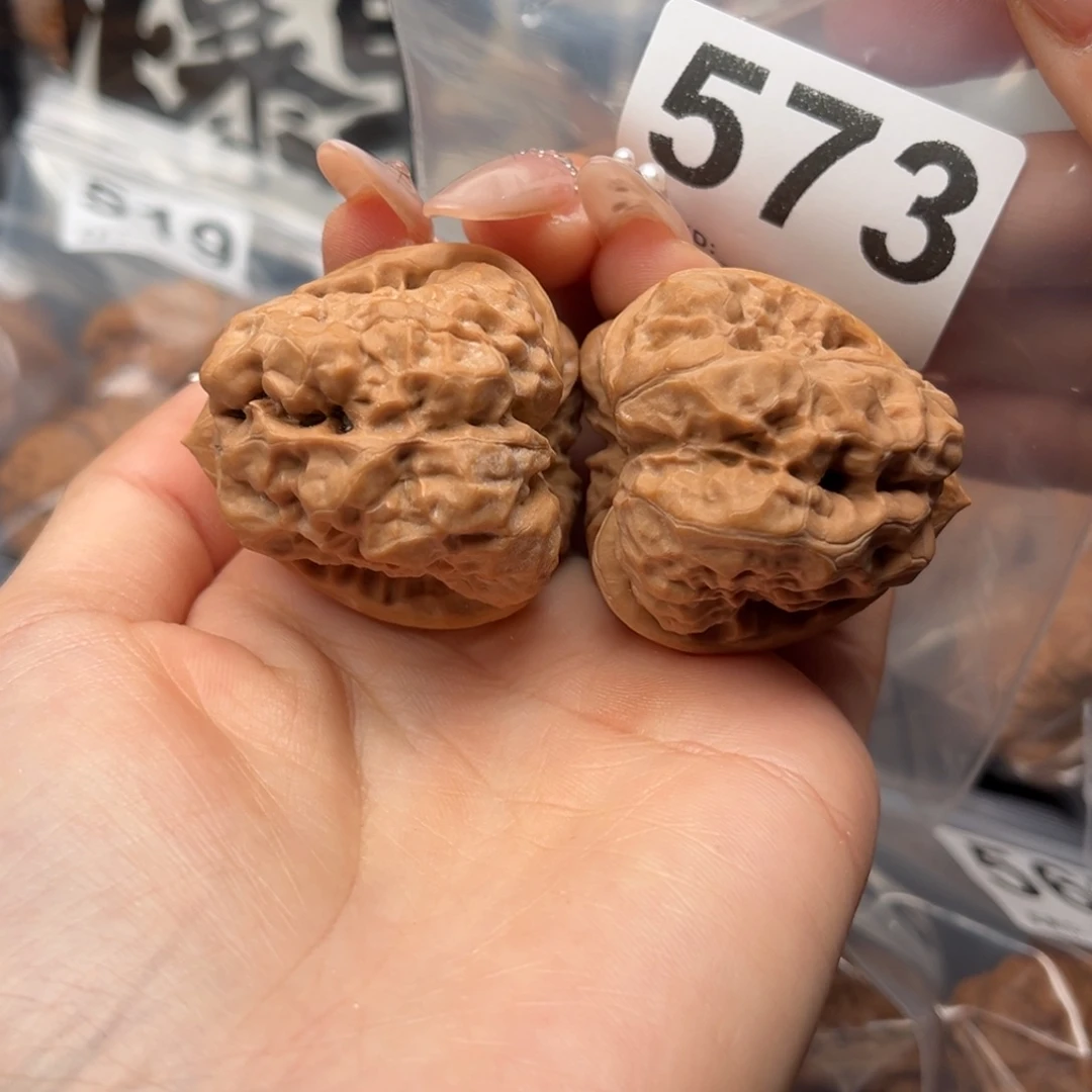 吊坠文玩核桃?**蝣蛤蟆