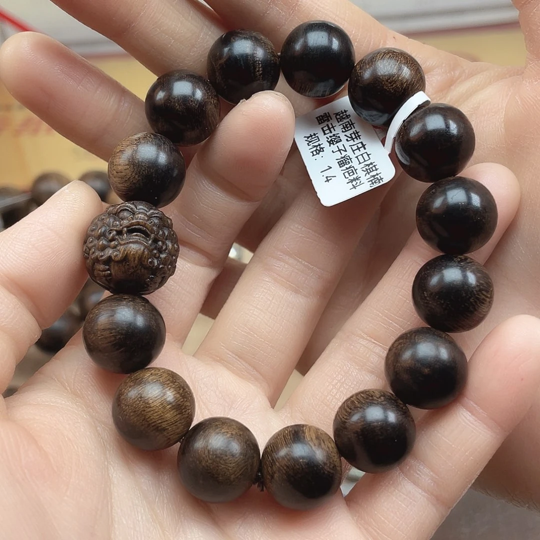 沉香手串越南芽庄白棋雷击缨子瘤疤
