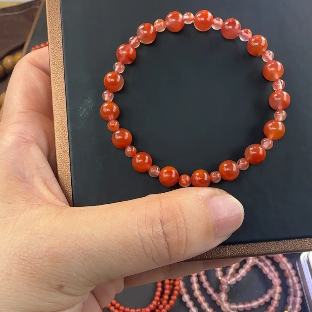 南红玛瑙未镶嵌手链