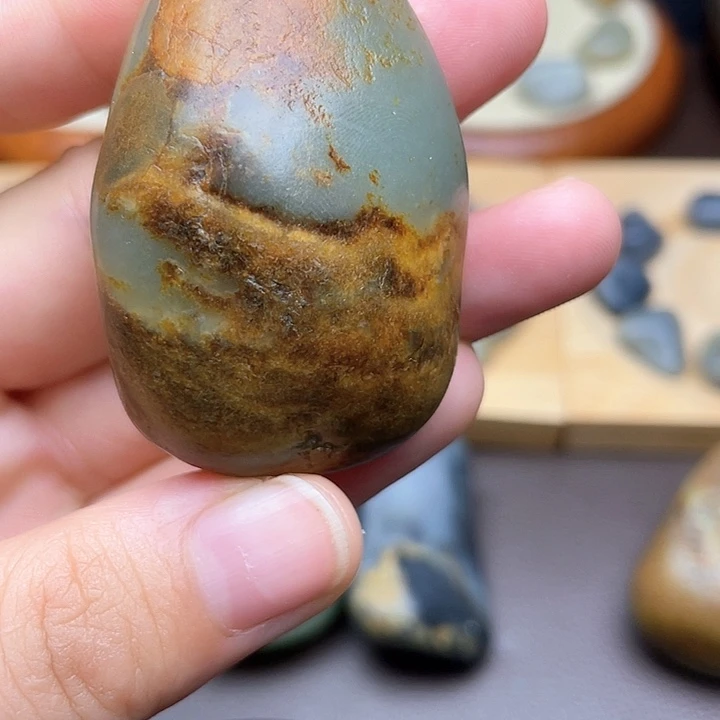 颈饰未镶嵌和田玉3