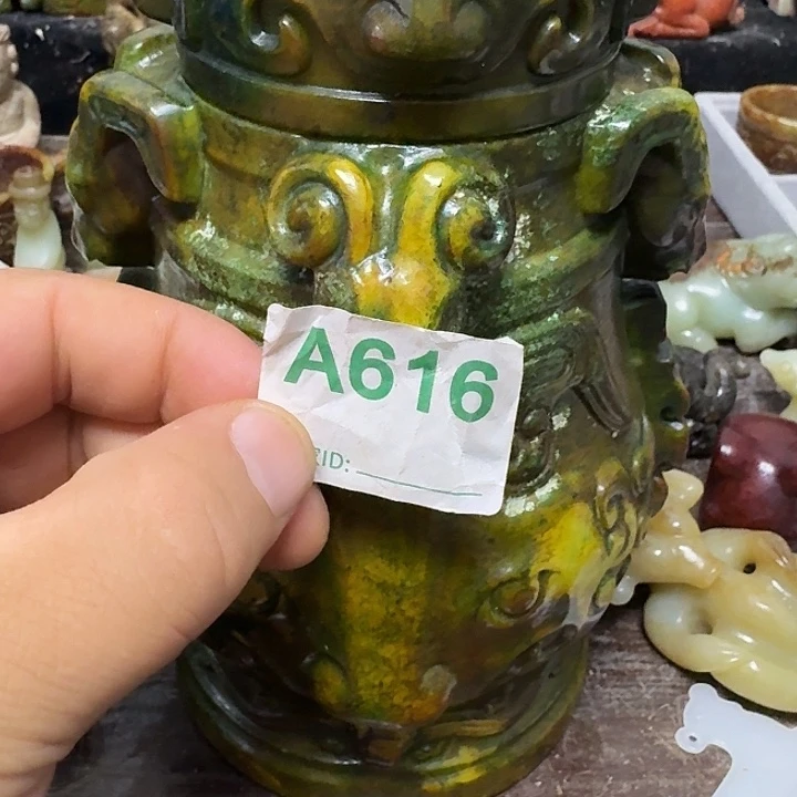 和田玉未镶嵌颈饰孤*