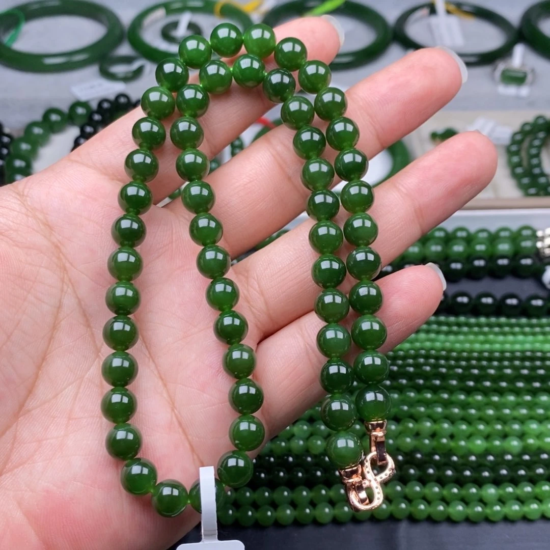 颈饰未镶嵌和田玉（碧玉）卡8