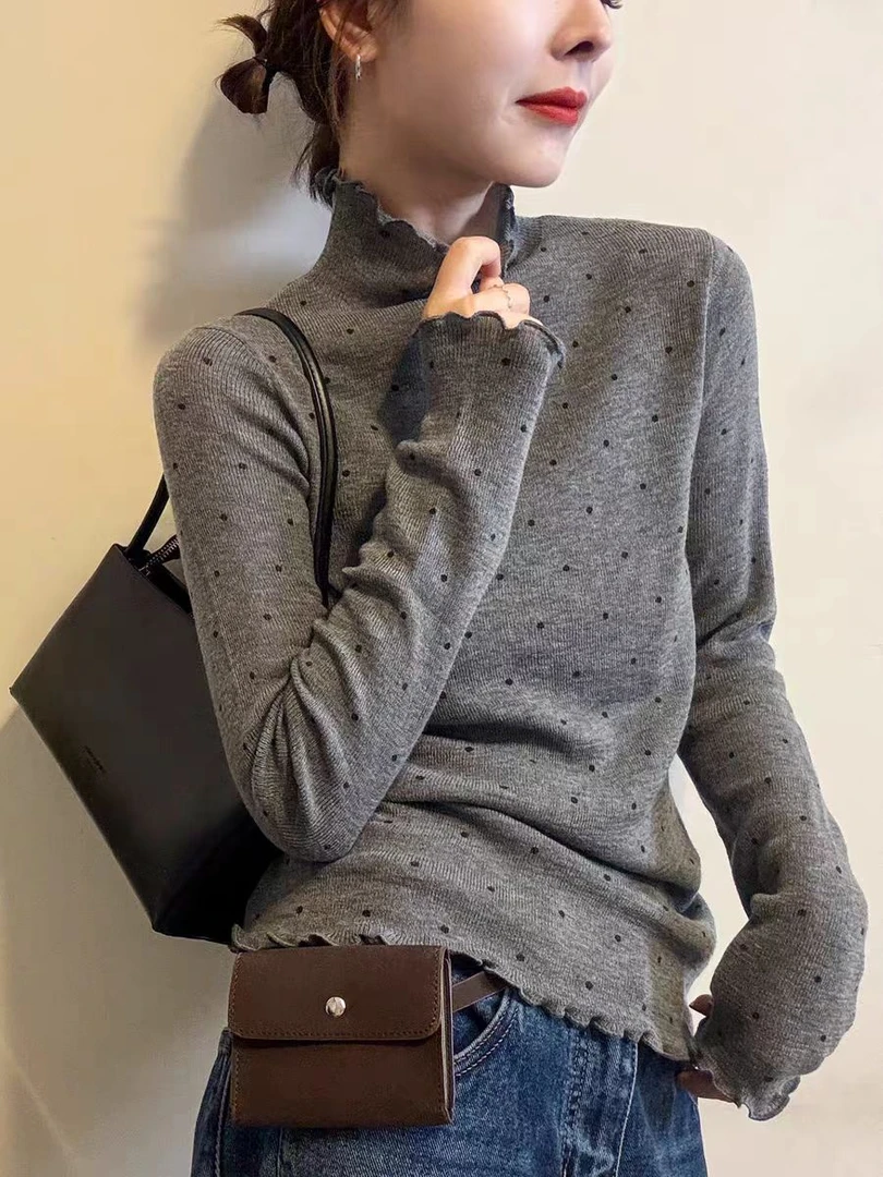 秋冬百搭甜美波点木耳边修身显瘦半高领打底衫S164