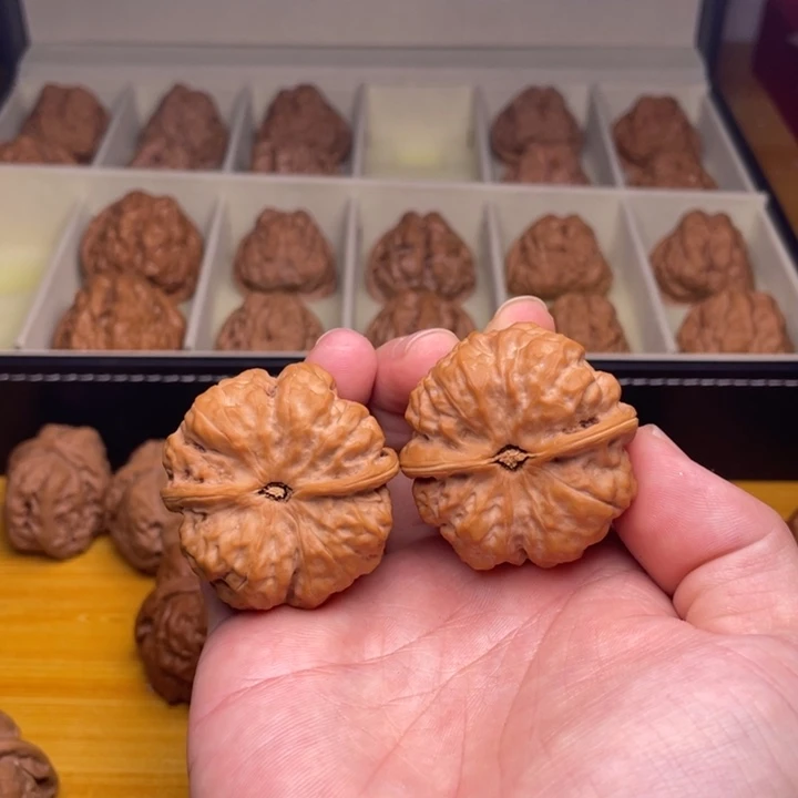 略****吊坠文玩核桃精品蛤蟆头