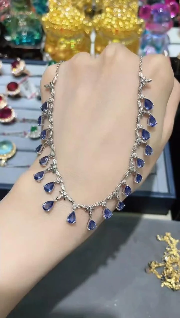 18K金镶嵌蓝宝石项链套链