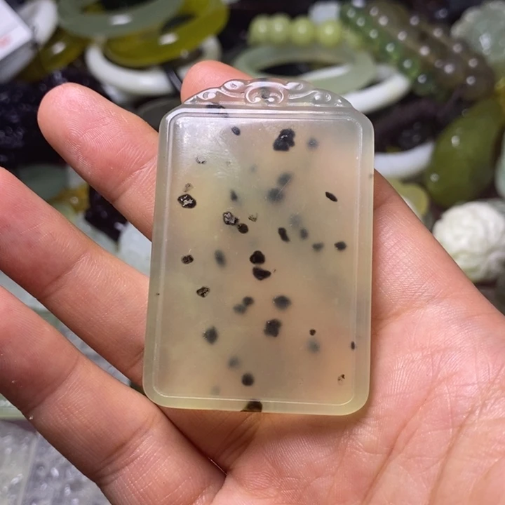 岫玉天然岫玉挂件未镶嵌