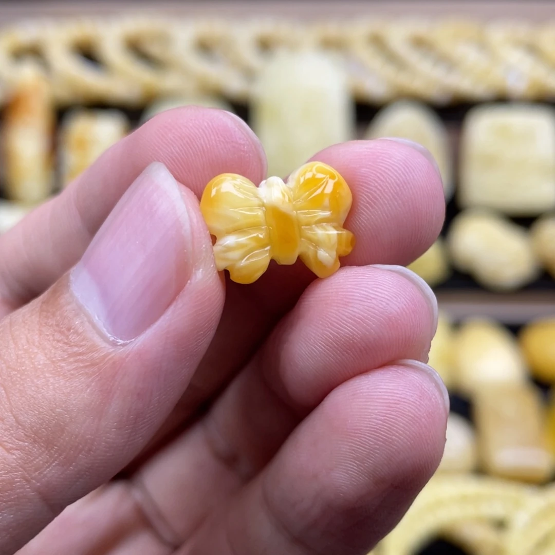 裸石琥珀未镶嵌琥珀蜜蜡