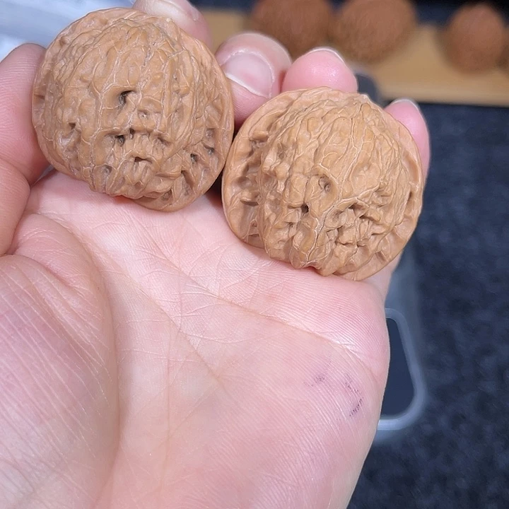 桃核吊坠怀柔山地磨盘