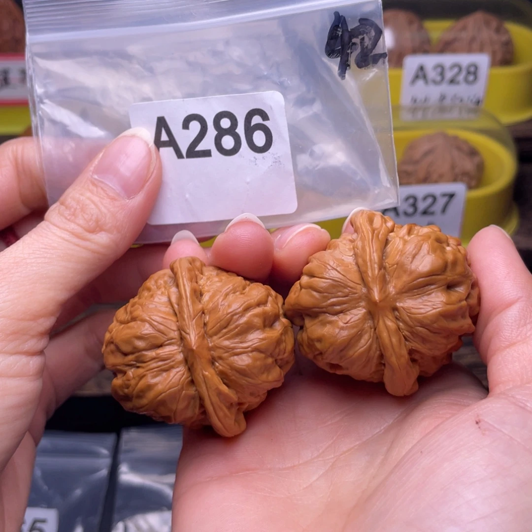 吊坠文玩核桃全品蛤蟆头