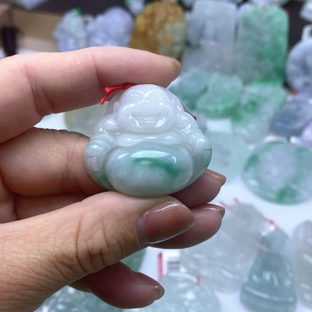 颈饰未镶嵌翡翠佛公