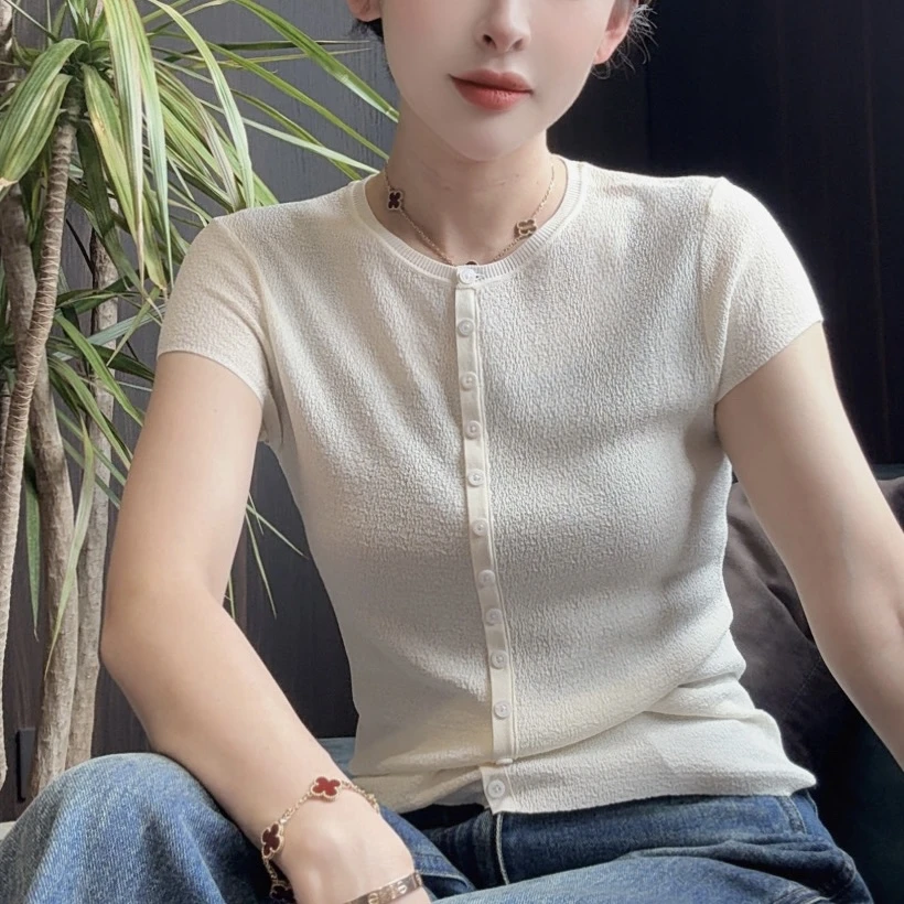 【云纹素扣‌】百搭圆领针织短袖 MG8202