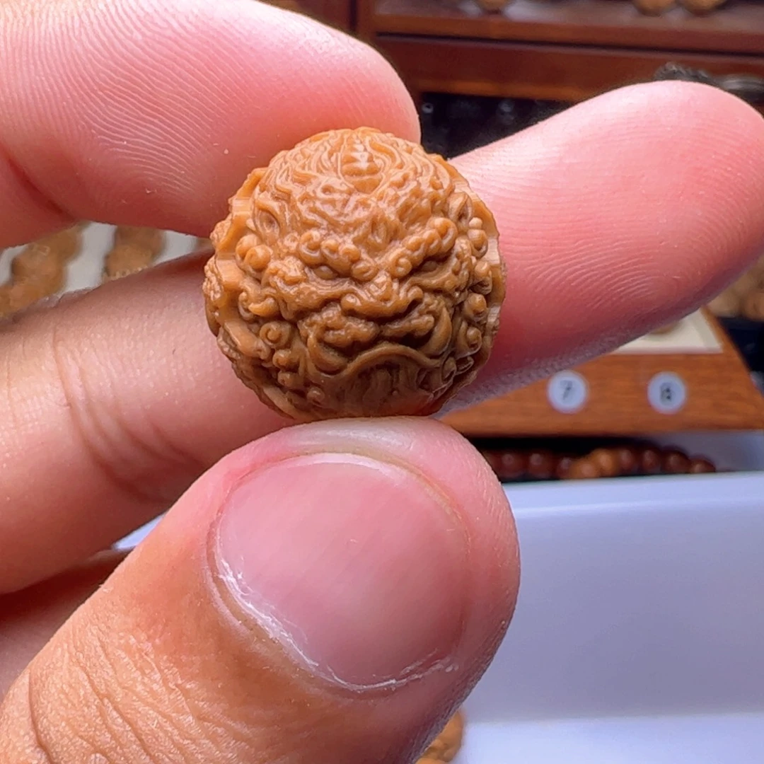 猴头核桃吊坠精工唐诗象神18