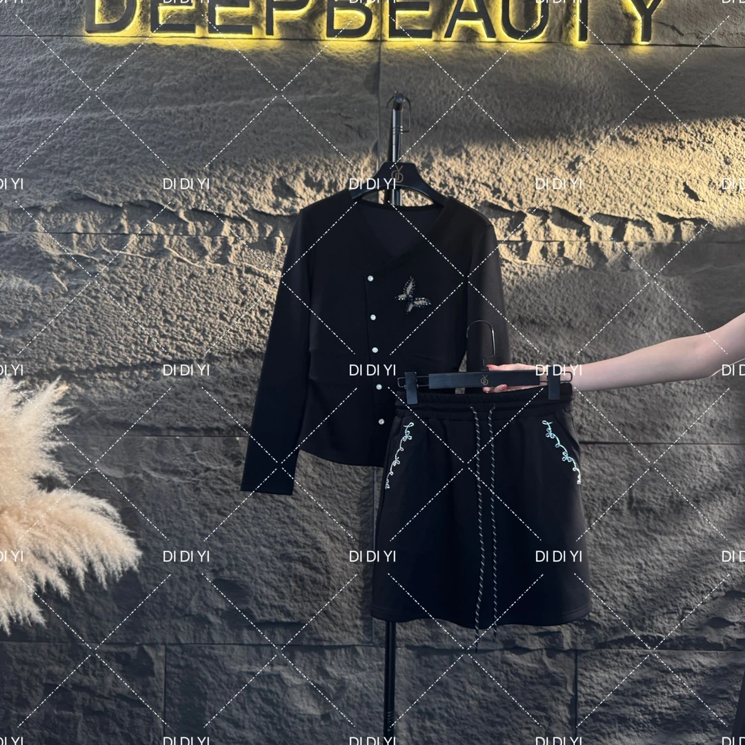 大码设计—宽松型春秋款蝴蝶套装短裙长袖显瘦百搭外套25-028