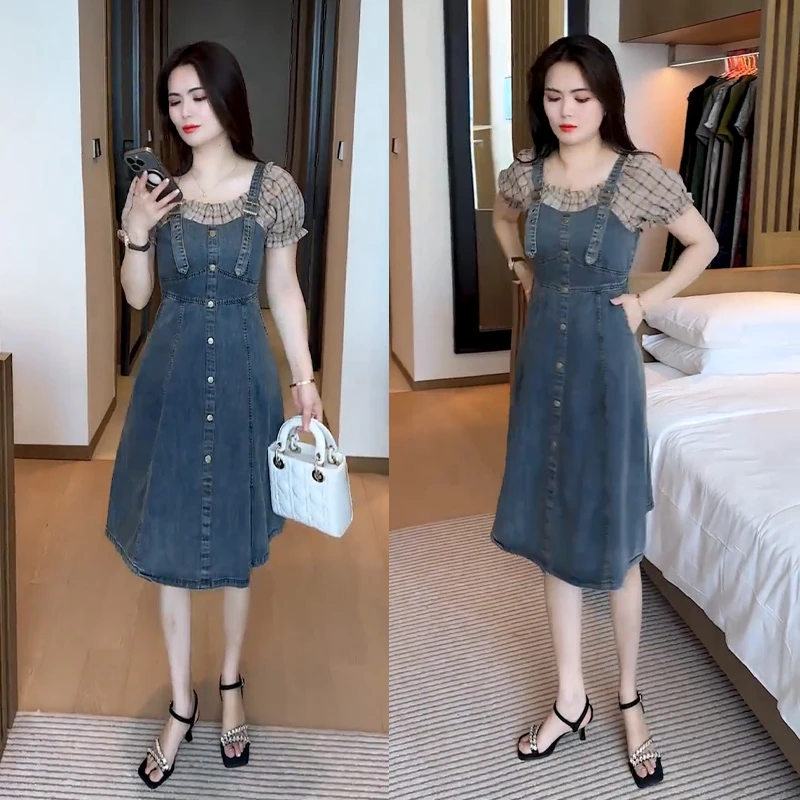 假两件牛仔连衣裙女2025夏季新款气质减龄显瘦格纹拼接中长款裙子
