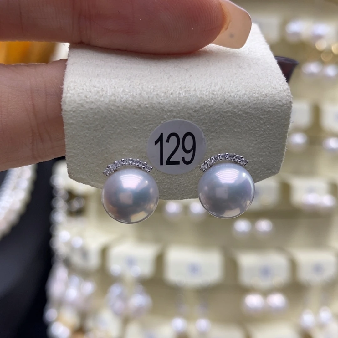 银S925镶嵌耳饰淡水珍珠