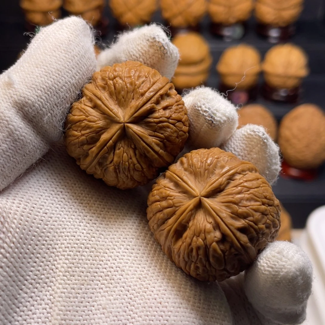 @***M把件文玩核桃Y9四棱