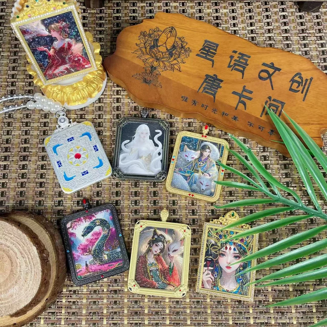 【绘梦】纯手工新工艺金箔 满彩纯彩金 粗矿砂正品九尾狐唐卡吊坠