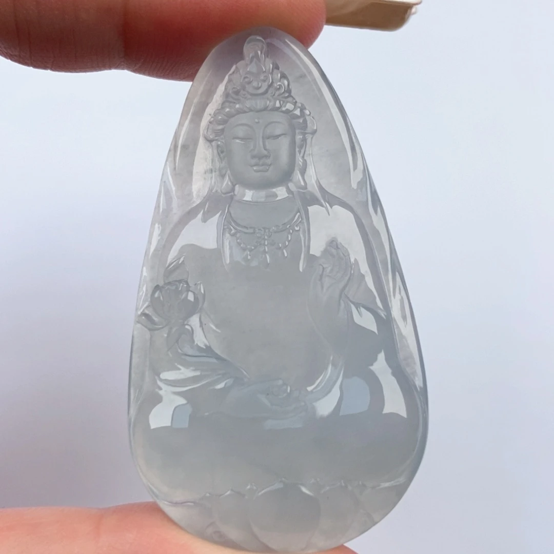 翡翠未镶嵌颈饰素衣观音