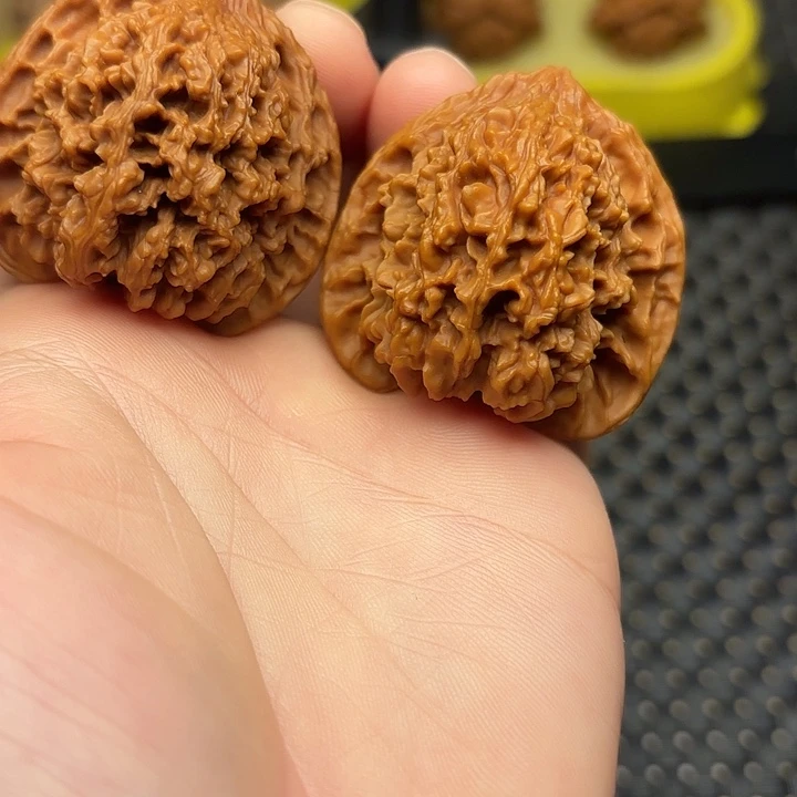 吊坠文玩核桃41全品满天星狮子头