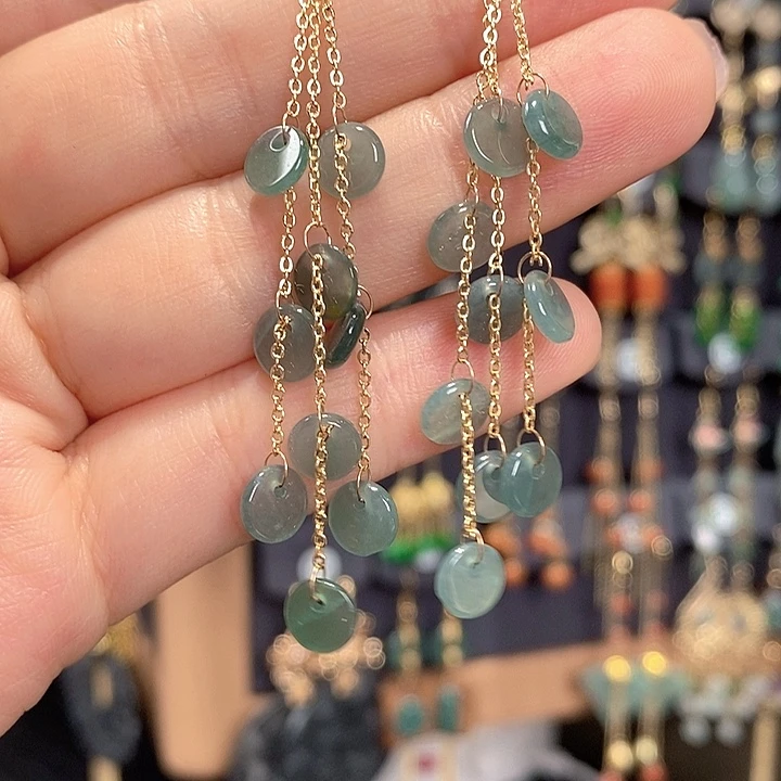 翡翠未镶嵌耳饰翡翠