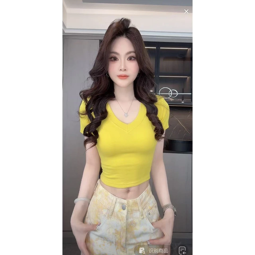 曼曼【好穿实力派~】韩版V领设计感修身显瘦T恤