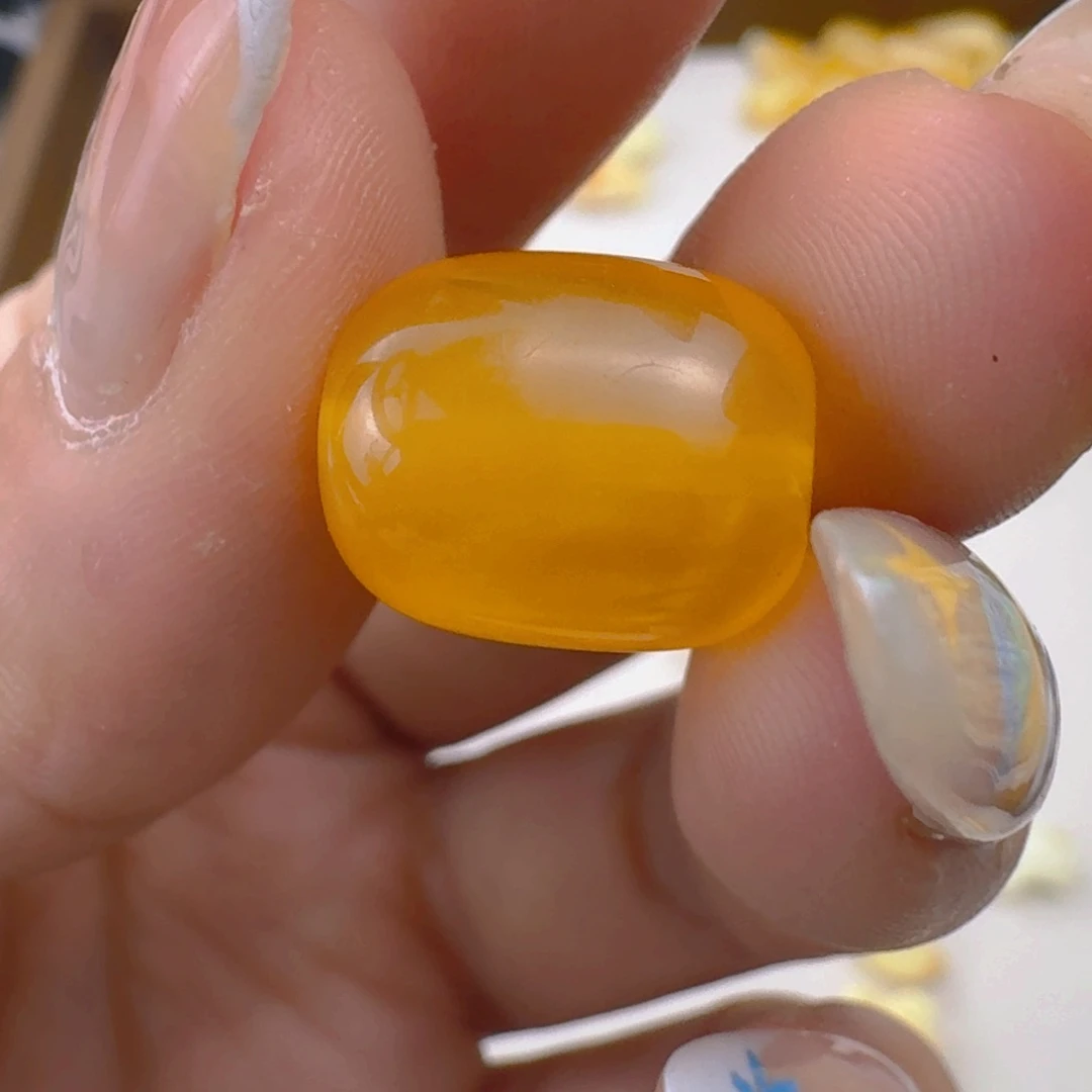 未镶嵌琥珀珠宝奇石小年份桶珠 14.8mm