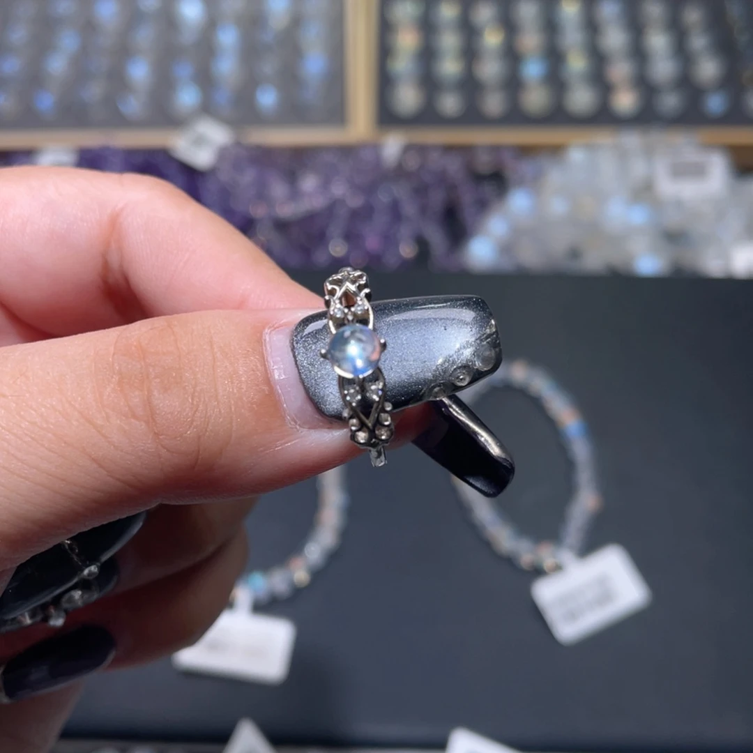 羊***猫戒指未镶嵌月光石印度蓝月光戒指