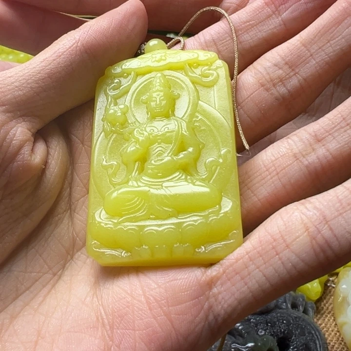 李***太纯天然新疆观音牌子