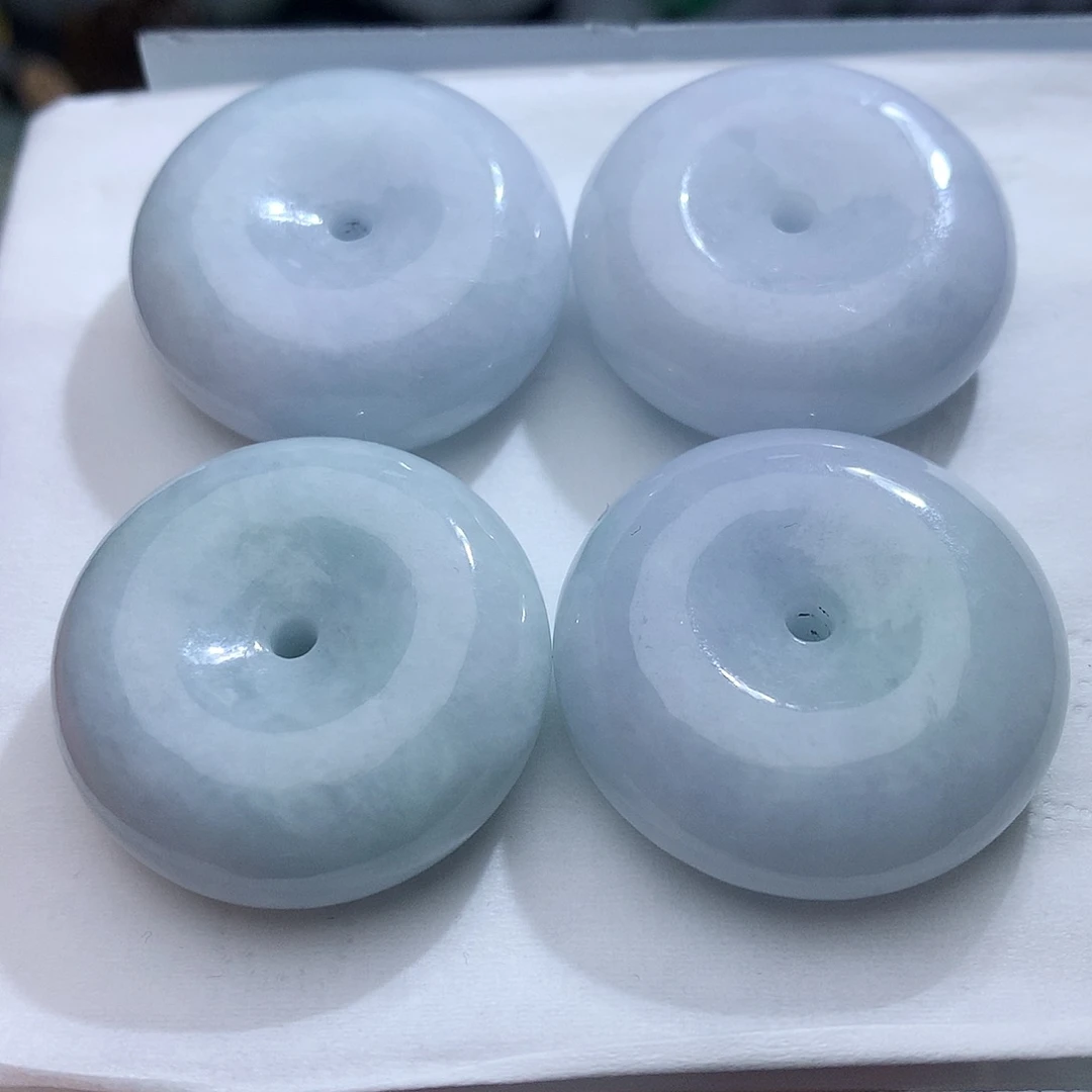 翡翠未镶嵌颈饰多样性发1个