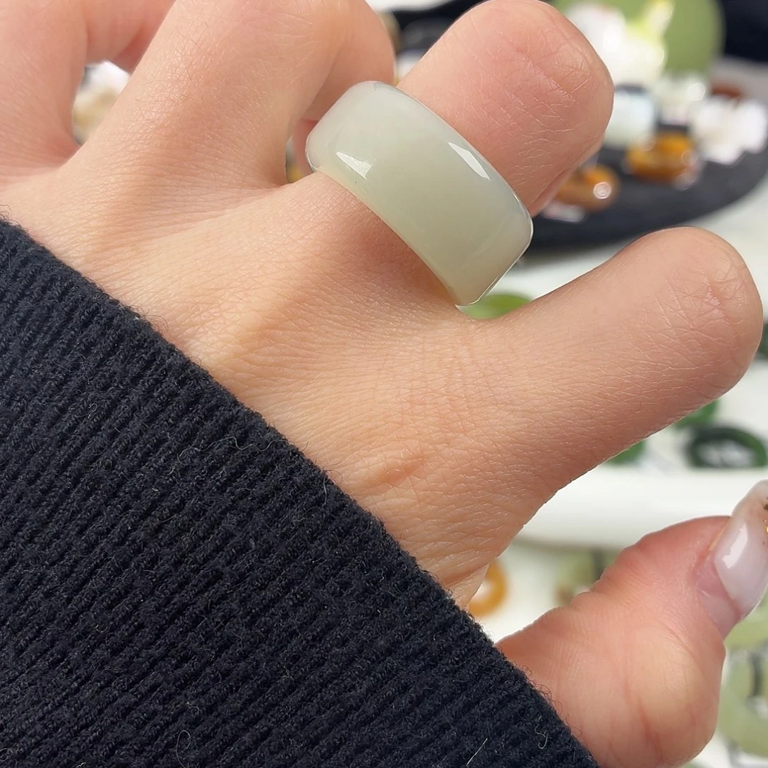 和田玉未镶嵌戒指S57俄老圆切18.3