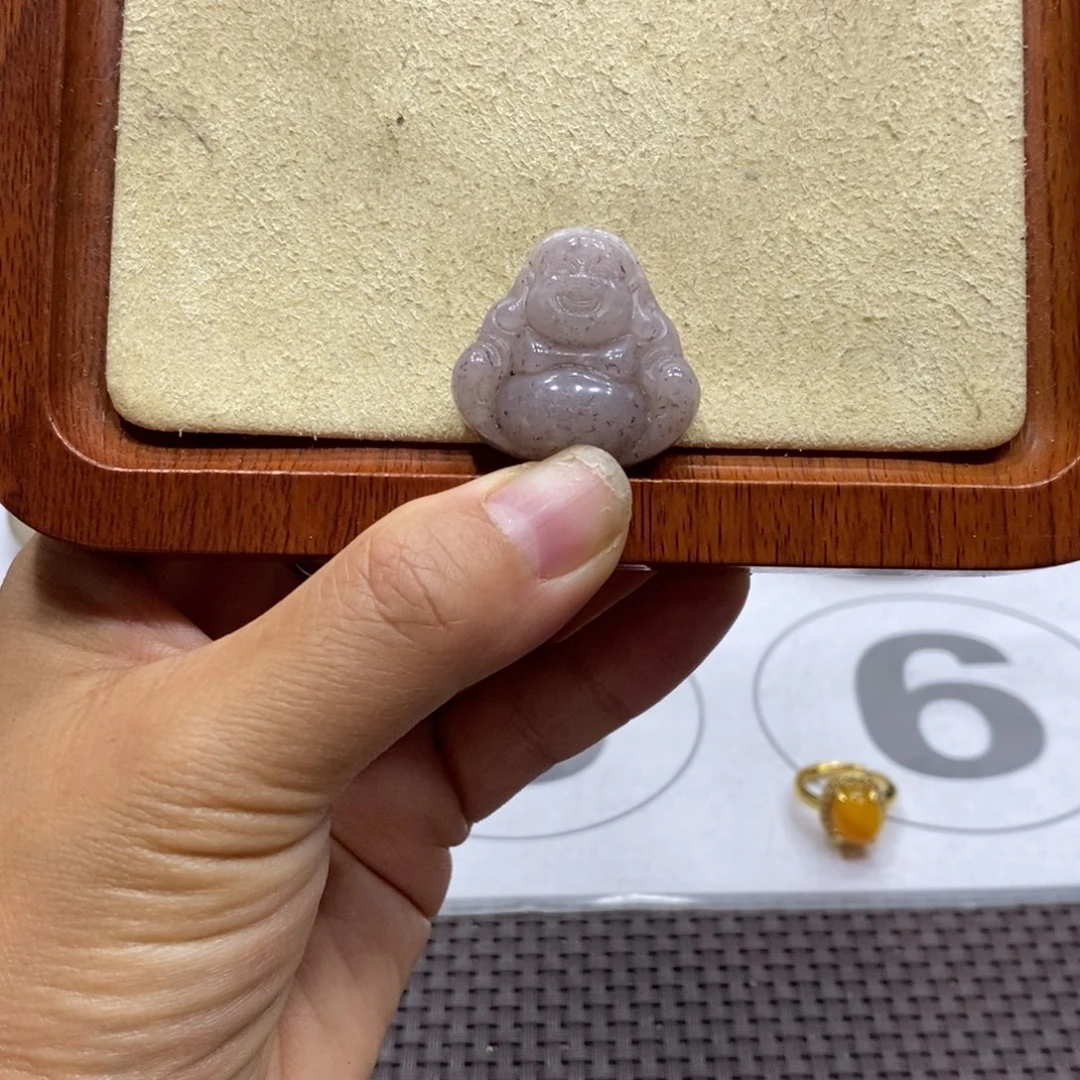 未镶嵌手镯石英岩玉