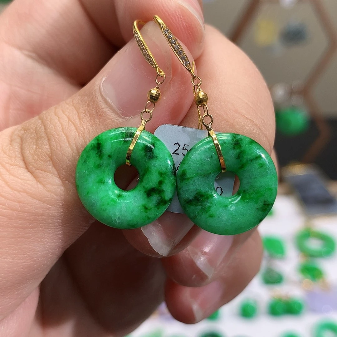 18K金镶嵌翡翠耳饰天然翡翠耳饰