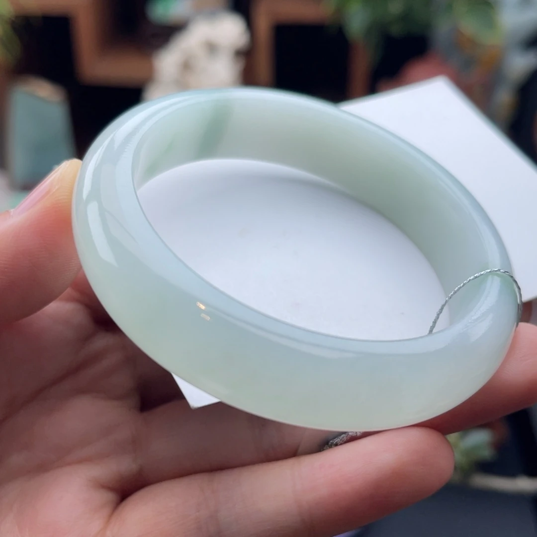 未镶嵌手镯翡翠葡萄肉质